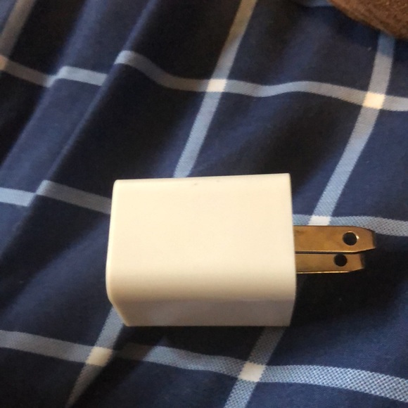 USB charger adapter - Picture 2 of 3